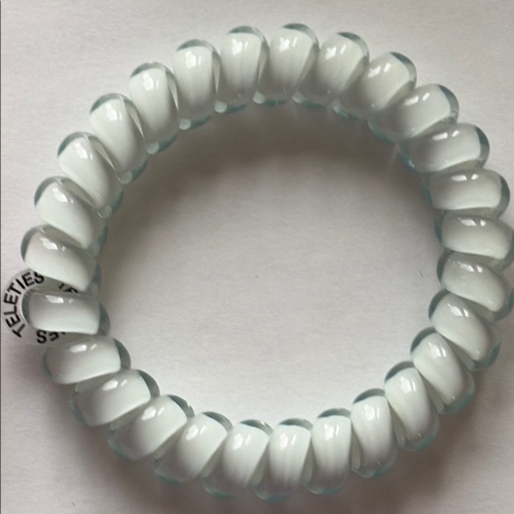 Teleties Pink and White Spiral Hair Ties - Picture 4 of 7